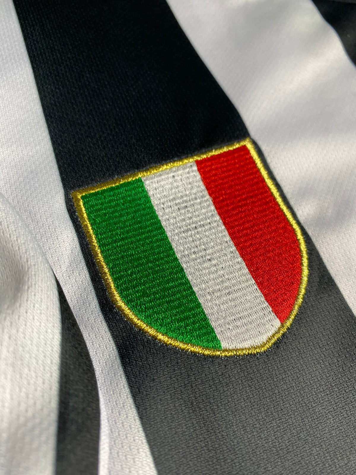 Juventus home jersey. Season 02/03. Alessandro Del Piero