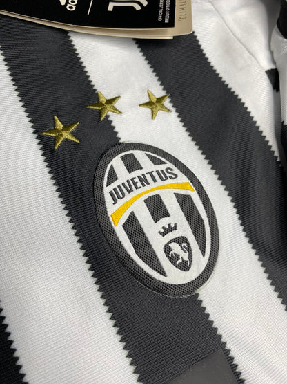 Juventus home jersey. Season 15/16. Paolo Dybala