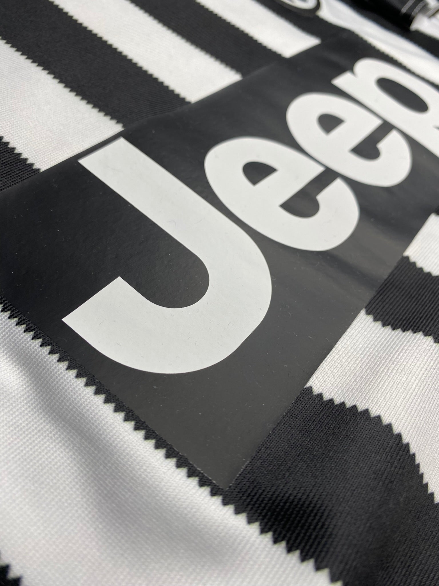 Juventus home jersey. Season 15/16. Paolo Dybala