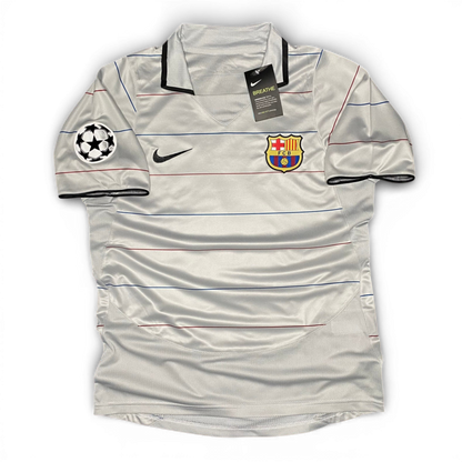 Barcelona away jersey. Season 03/04. Xavi Hernandez