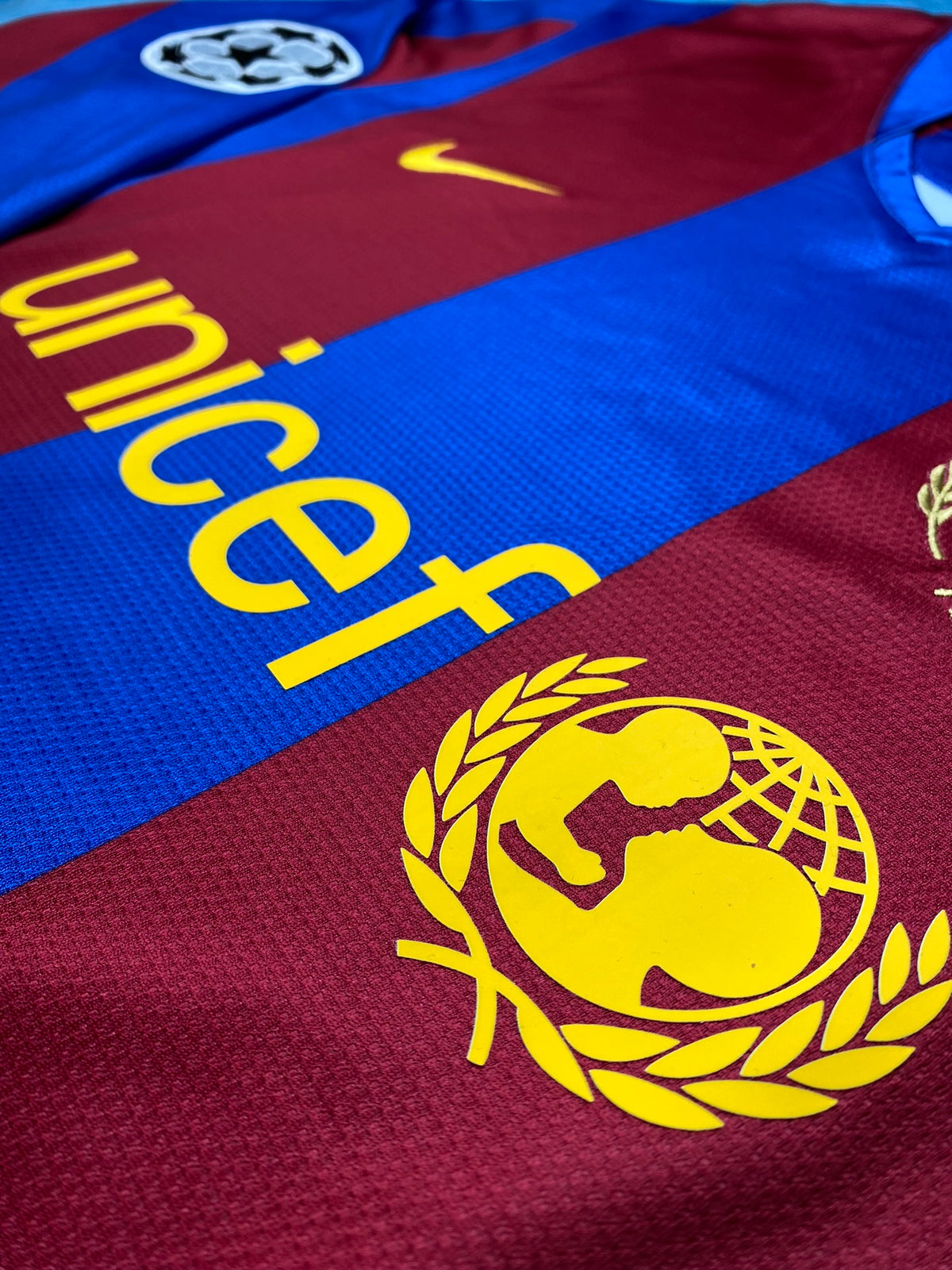 Barcelona longsleeve home jersey. Season 07/08. Ronaldinho Gaucho