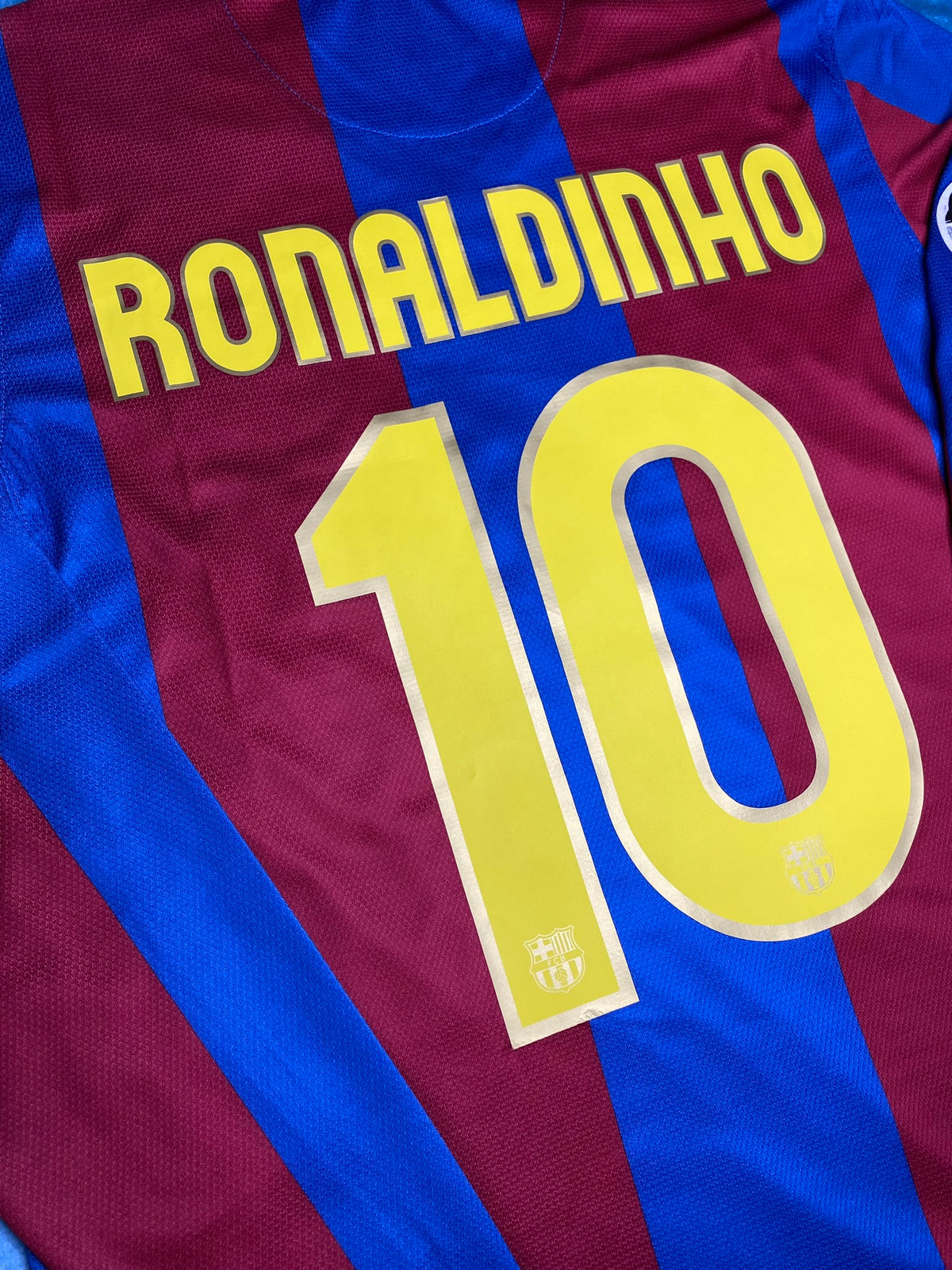 Barcelona longsleeve home jersey. Season 07/08. Ronaldinho Gaucho