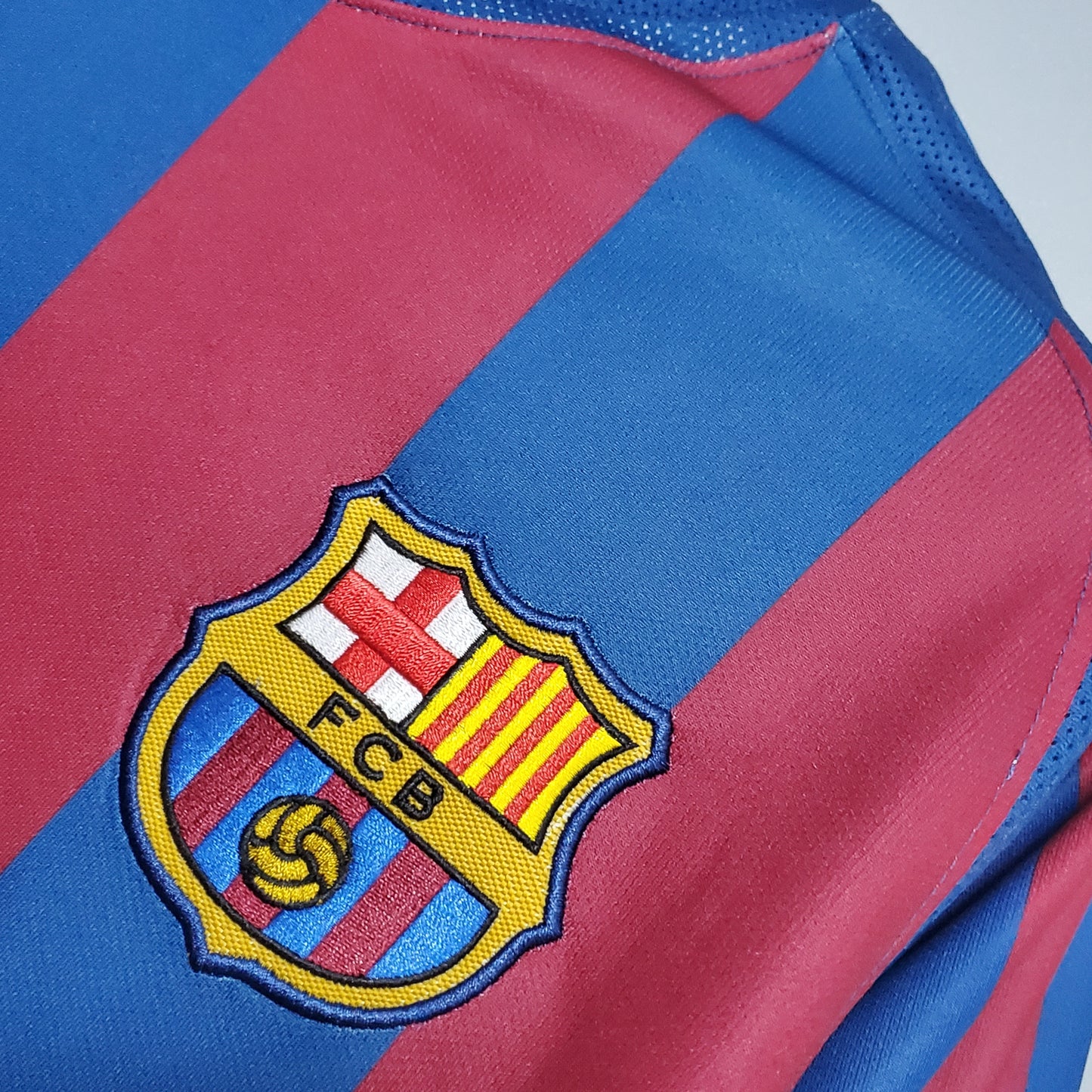 Barcelona home jersey. Season 05/06