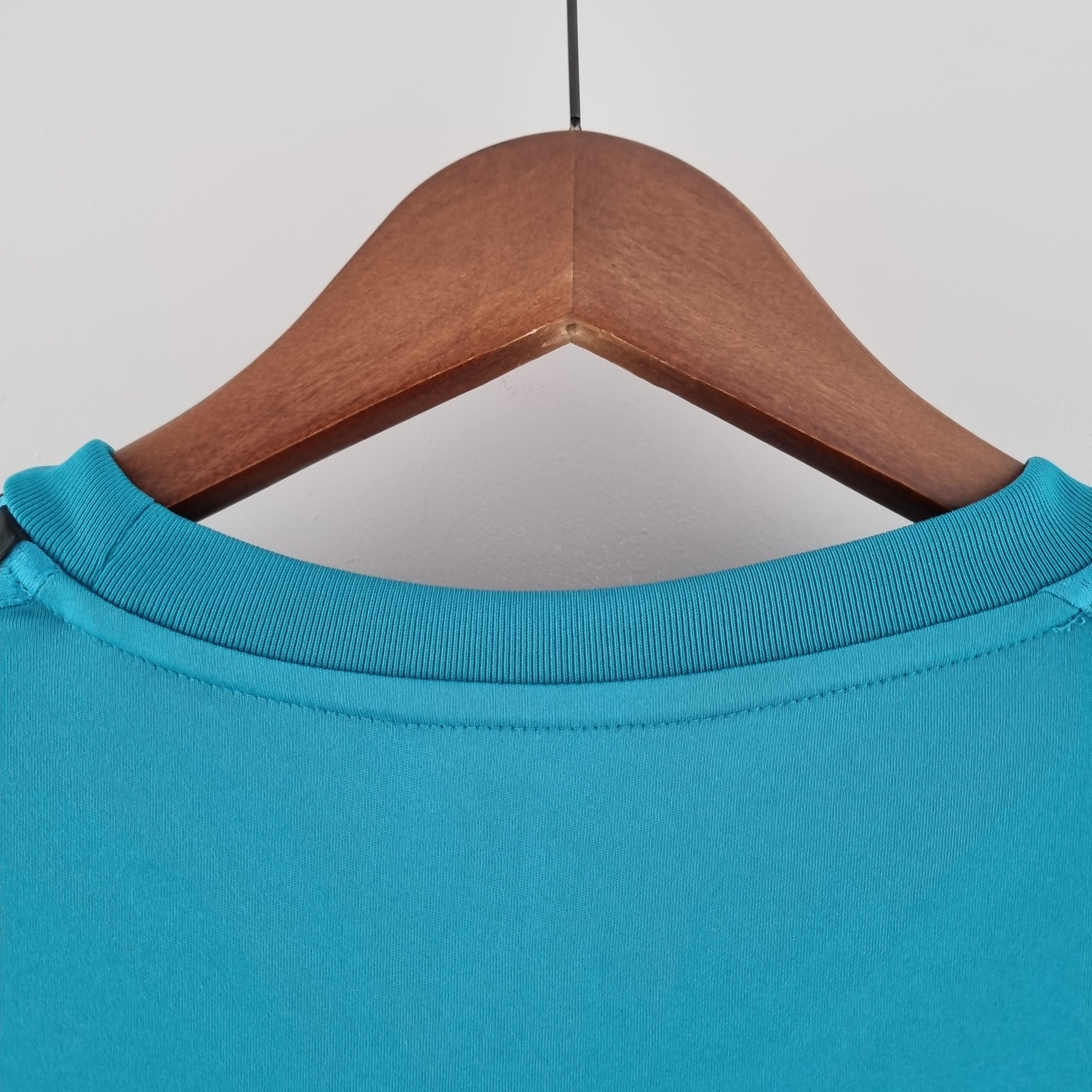 Real Madrid longsleeve third jersey. Season 17/18