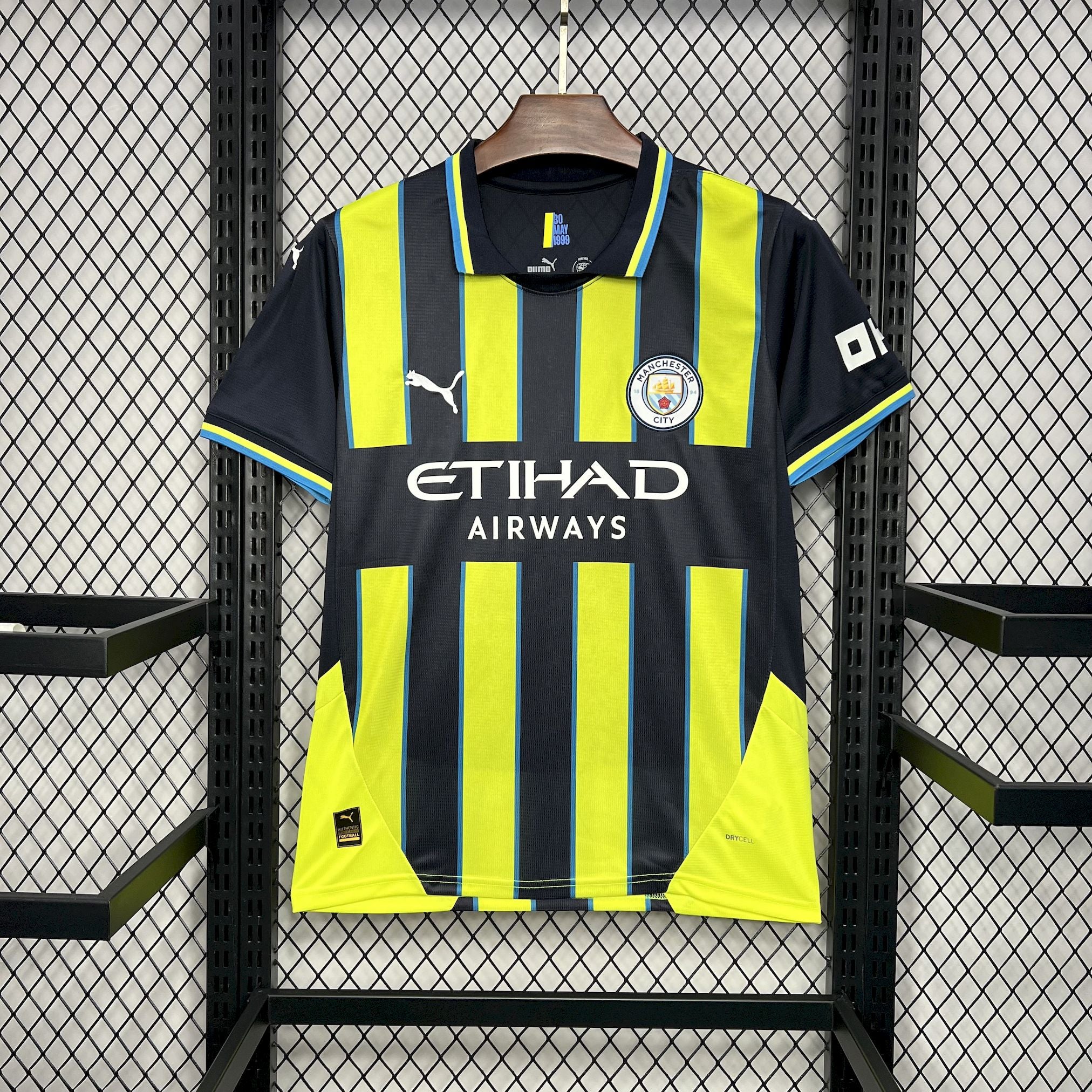 Manchester City away jersey. Season 24/25