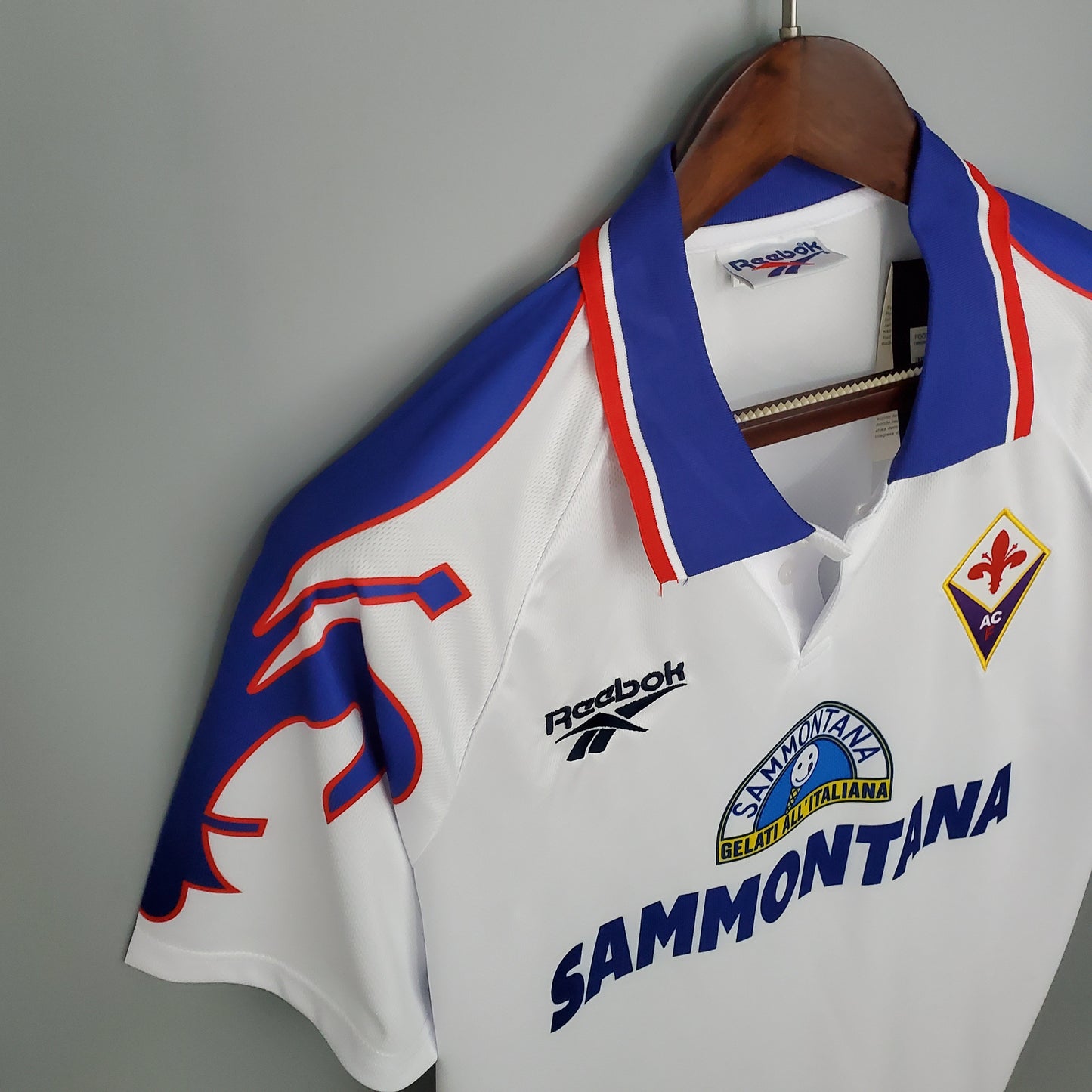 Fiorentina away jersey. Season 95/96