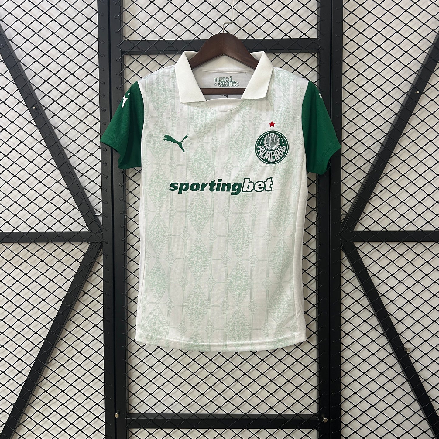 Palmeiras away jersey for women. Season 24/25