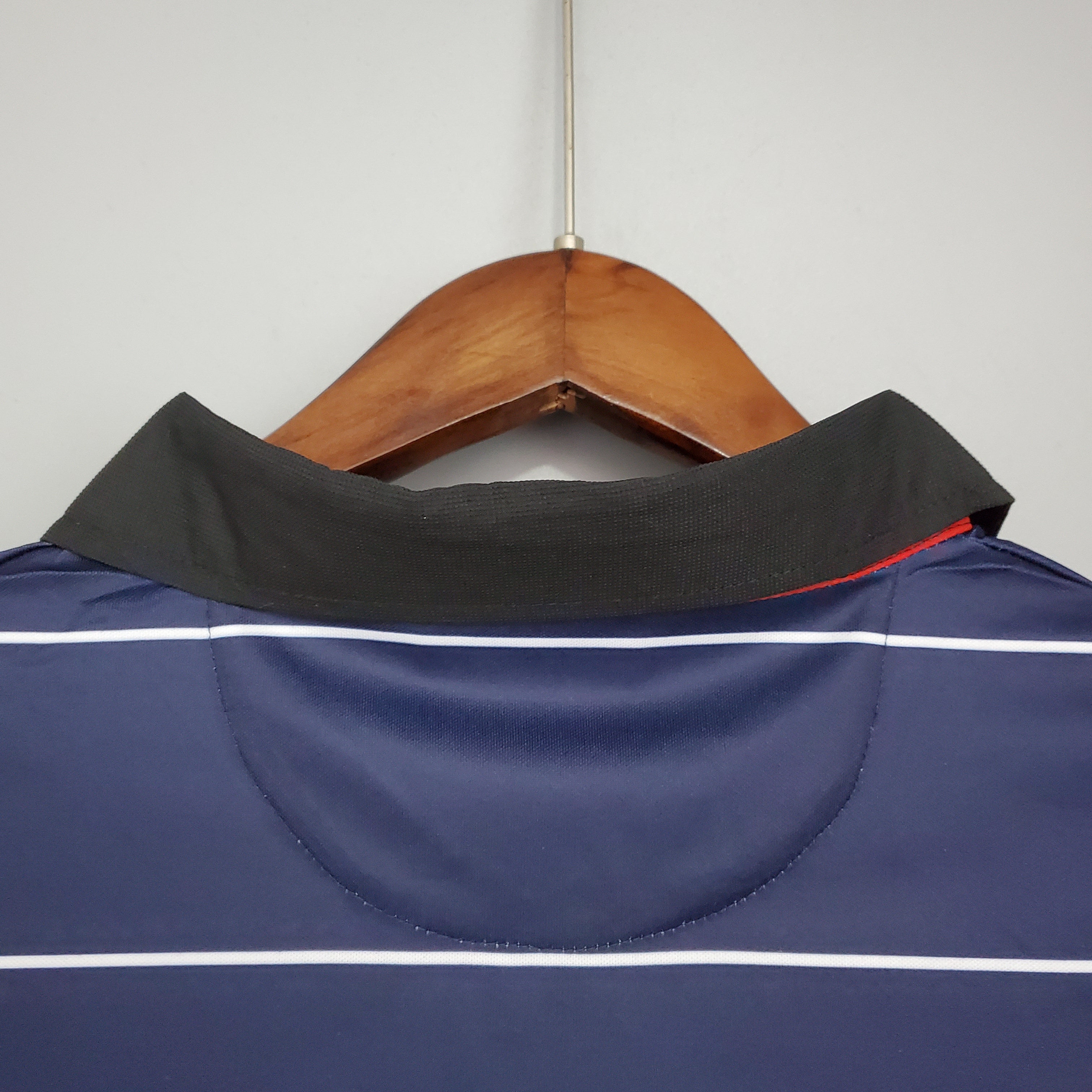 Manchester United away jersey. Season 99/00