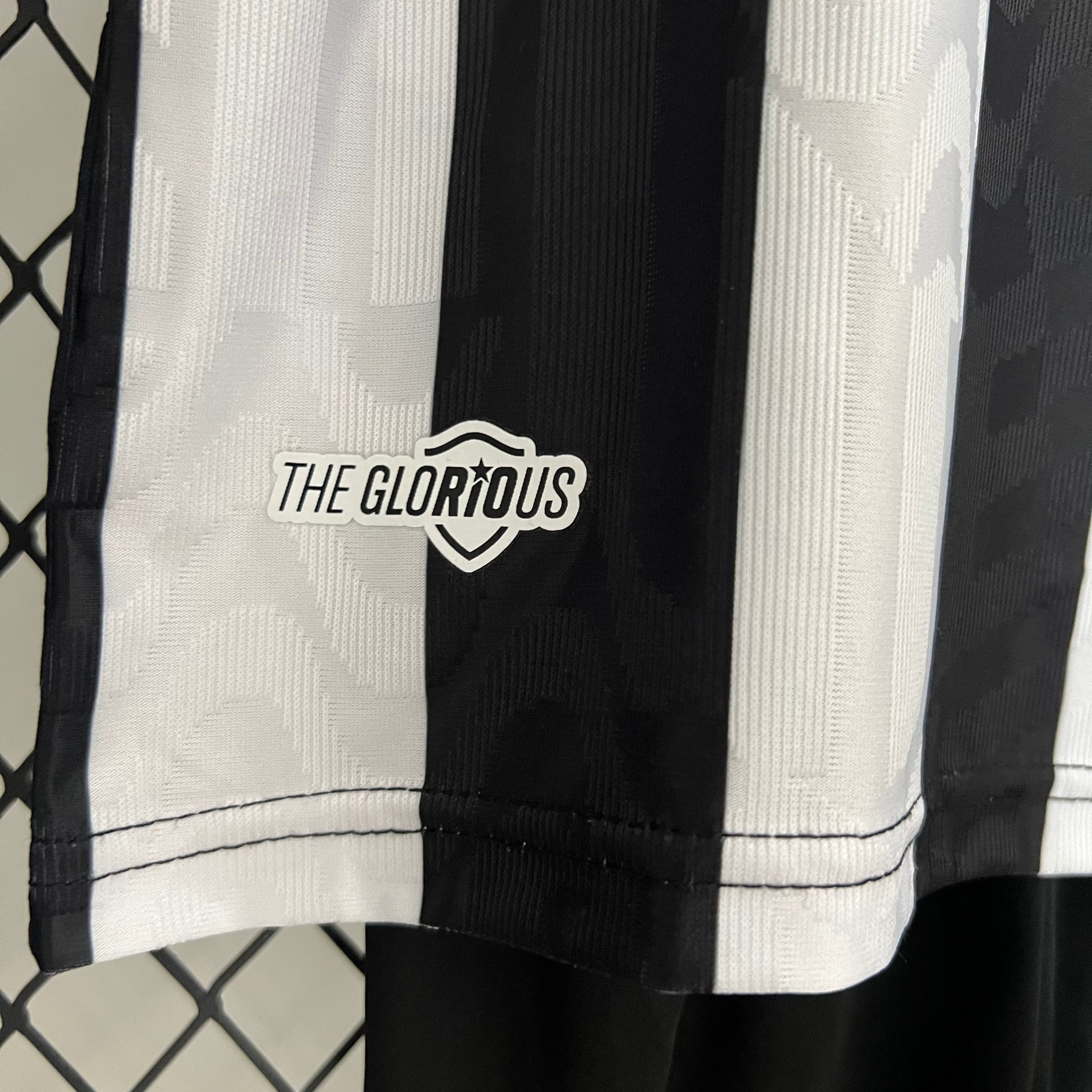 Botafogo home kids set. Season 23/24