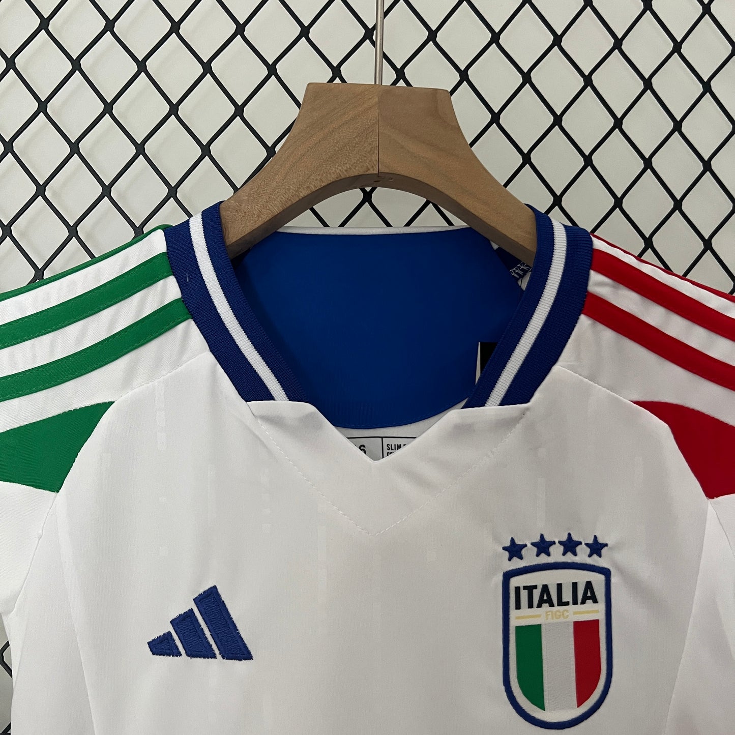 Italy 2024 away kids set.