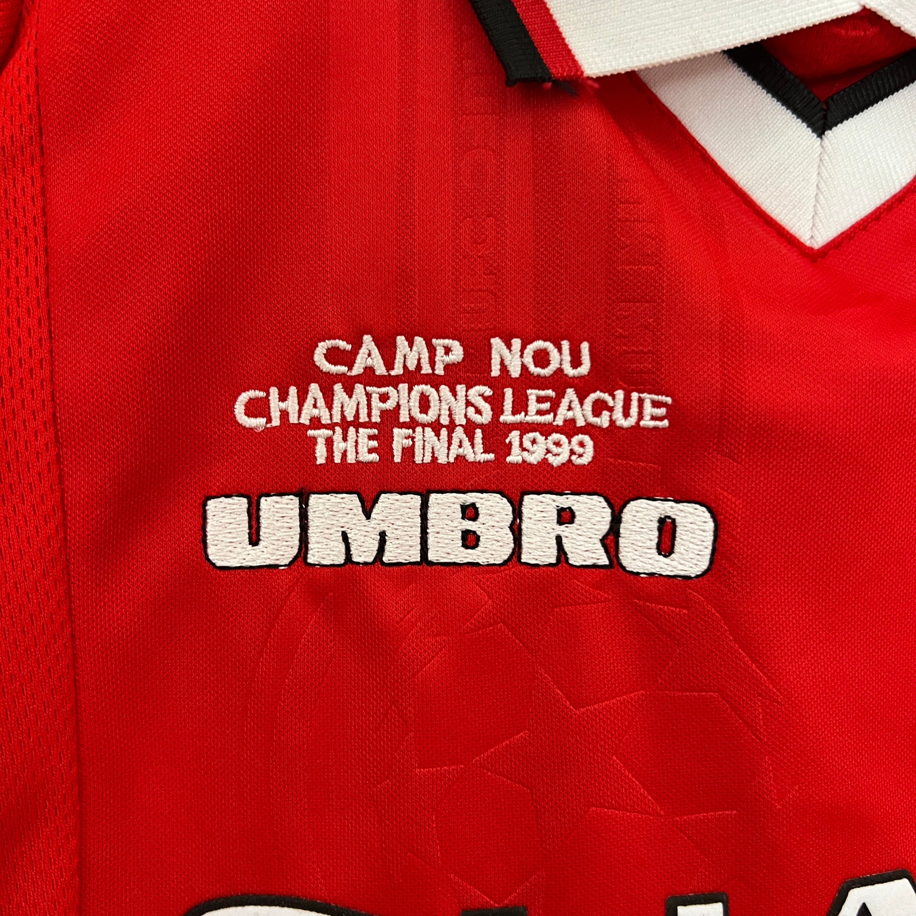 Manchester United UCL 1999 Final home kids set.