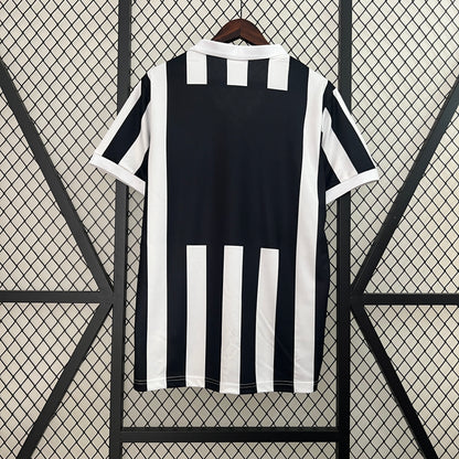 Juventus home jersey. Season 84/85
