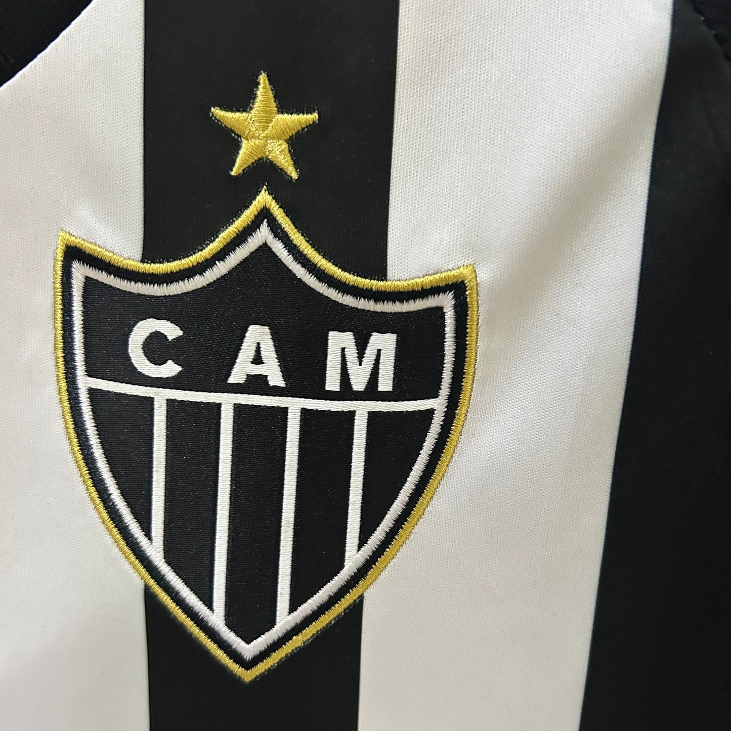 Atletico Mineiro home jersey for women. Season 25/26