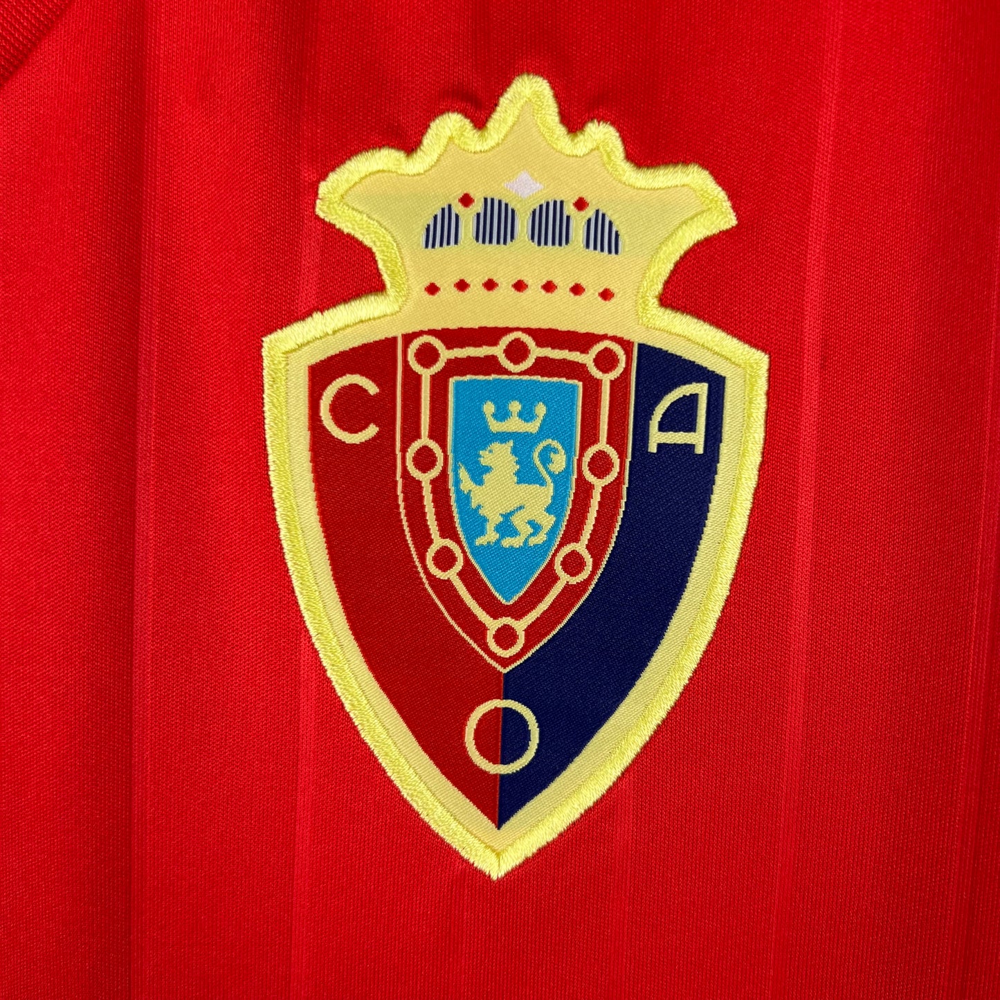 Osasuna home jersey. Season 87/88