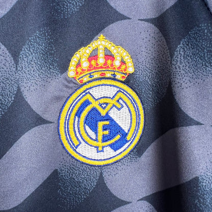 Real Madrid third kids set. Season 23/24