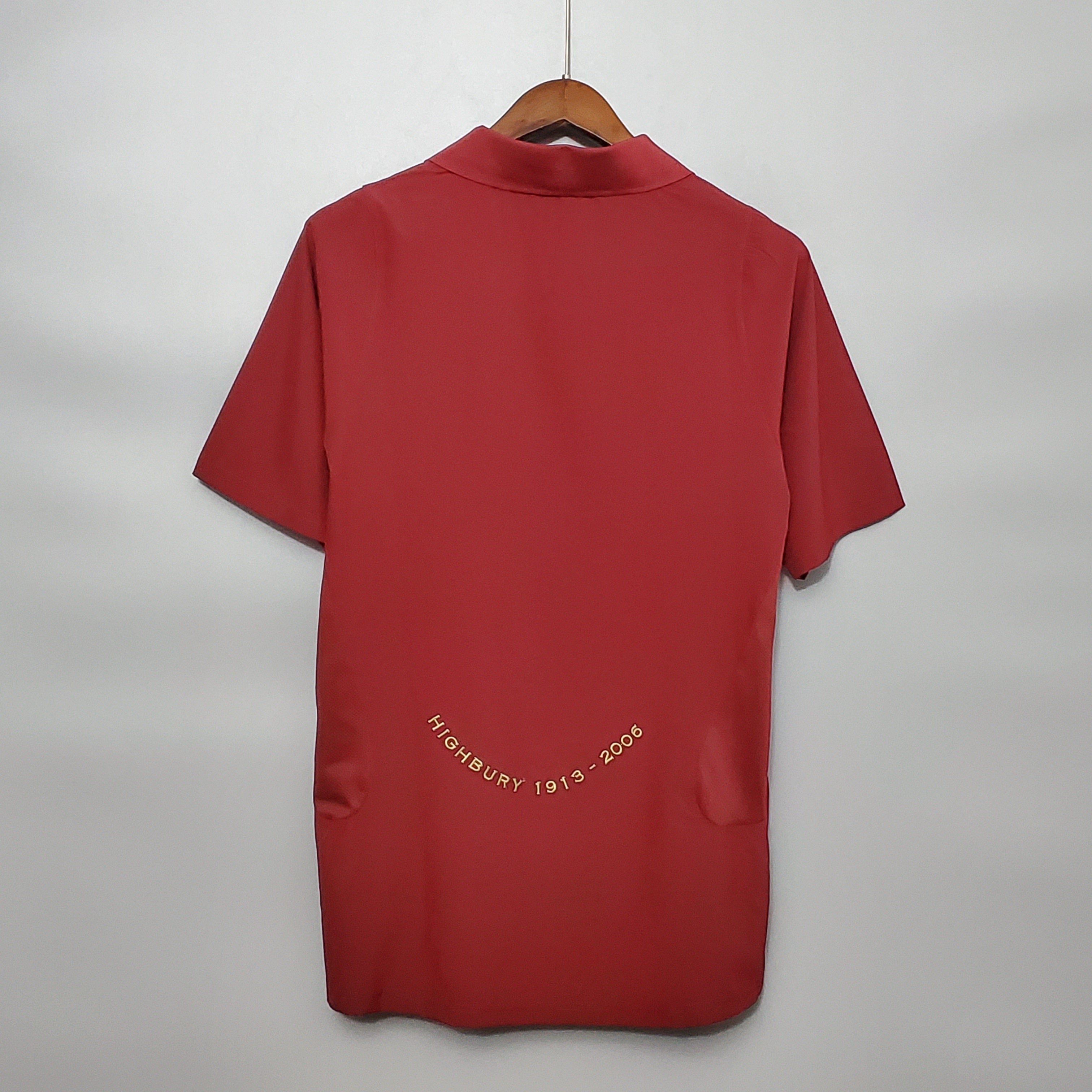 Arsenal home jersey. Season 05/06