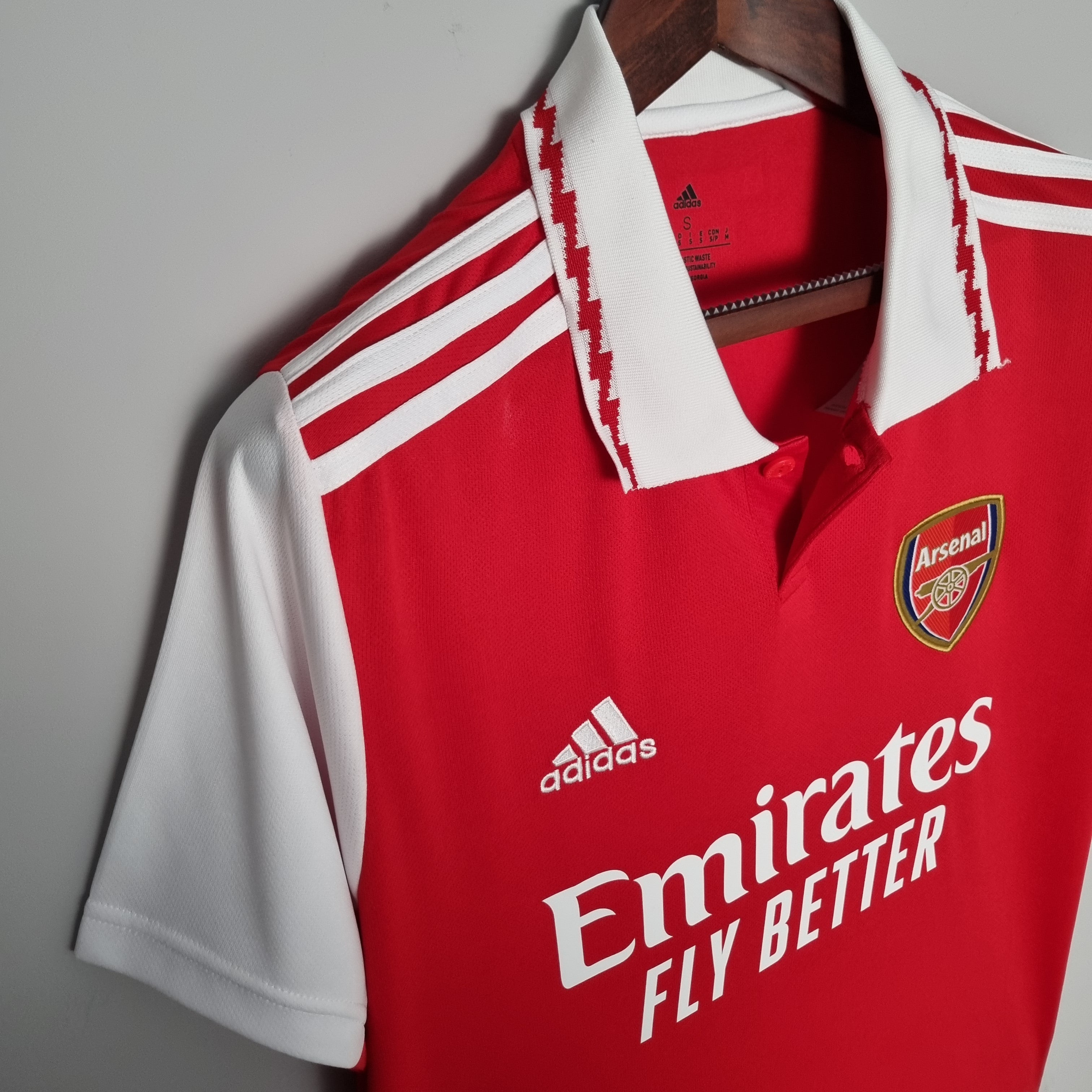 Arsenal home jersey. Season 22/23