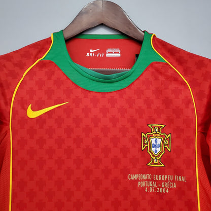 Portugal home jersey. Season 2004