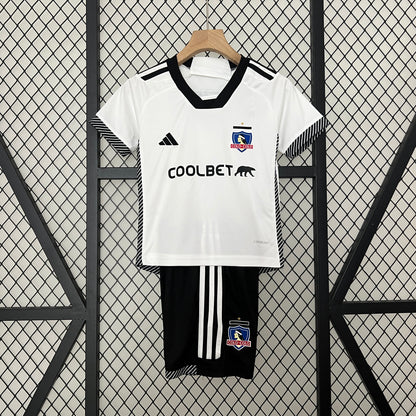 Colo Colo home kids set. Season 24/25