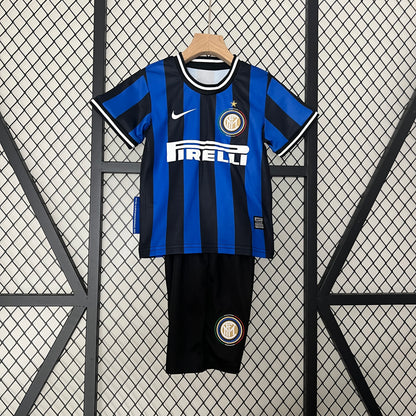 Inter home kids set. Season 09/10