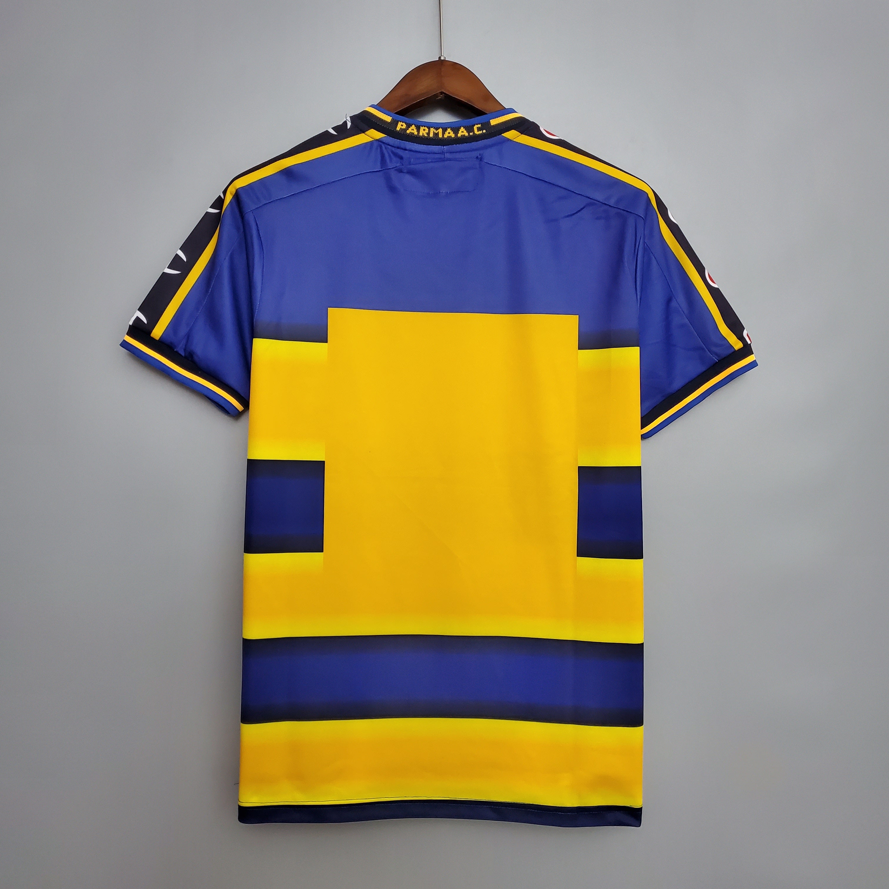 Parma home jersey. Season 01/02