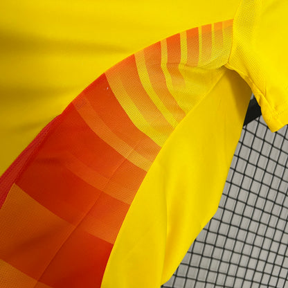 Columbia home jersey for women. Season 23/24