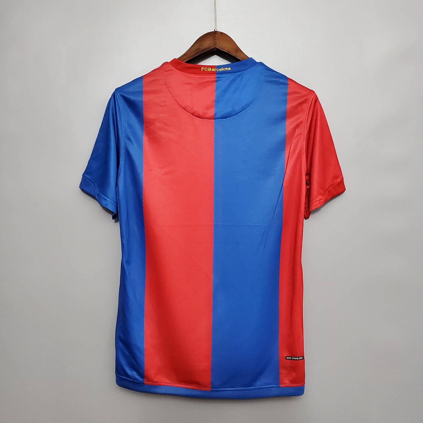 Barcelona home jersey. Season 06/07