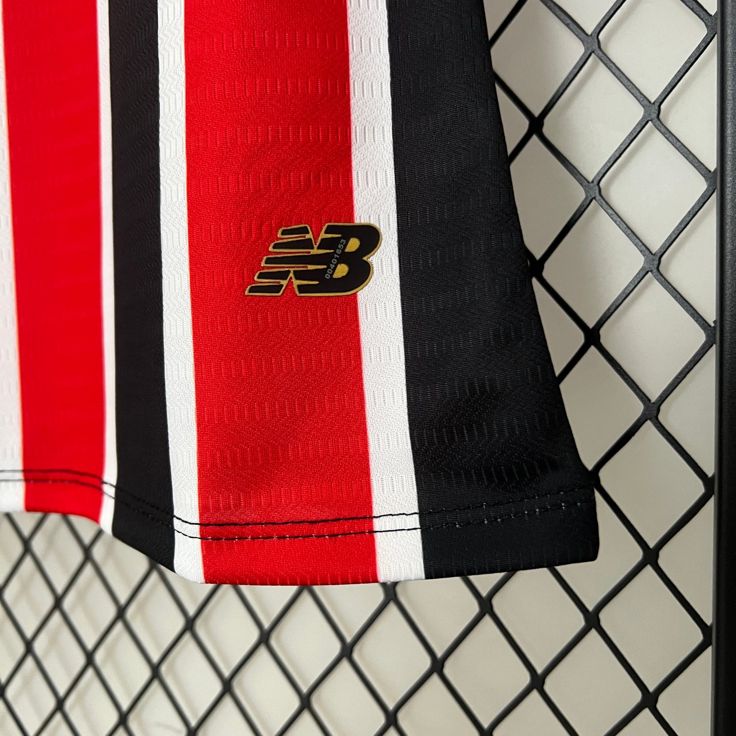 Sao Paulo away jersey for women. Season 24/25