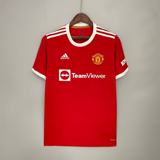Manchester United home jersey. Season 21/22