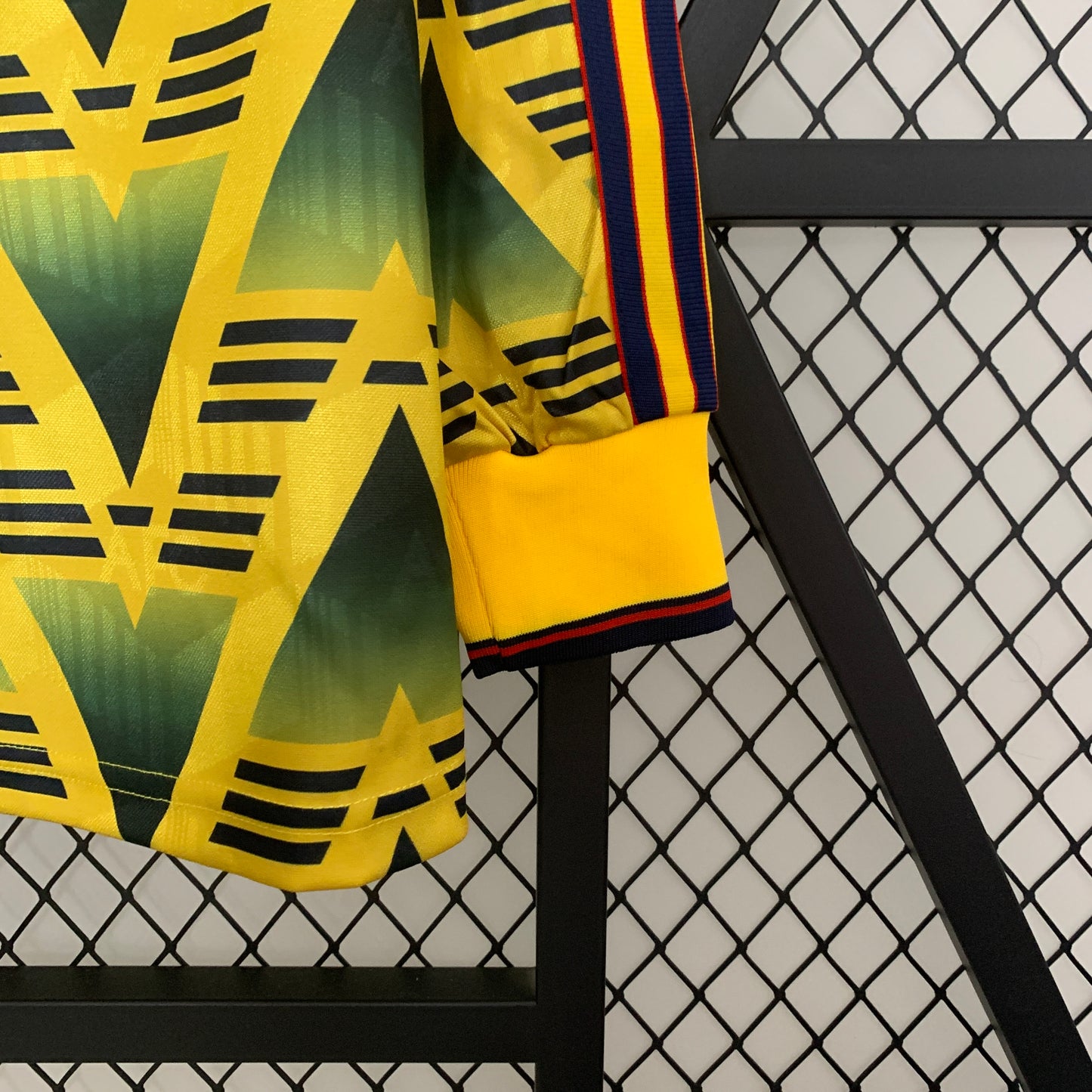 Arsenal longsleeve away jersey. Season 91/92