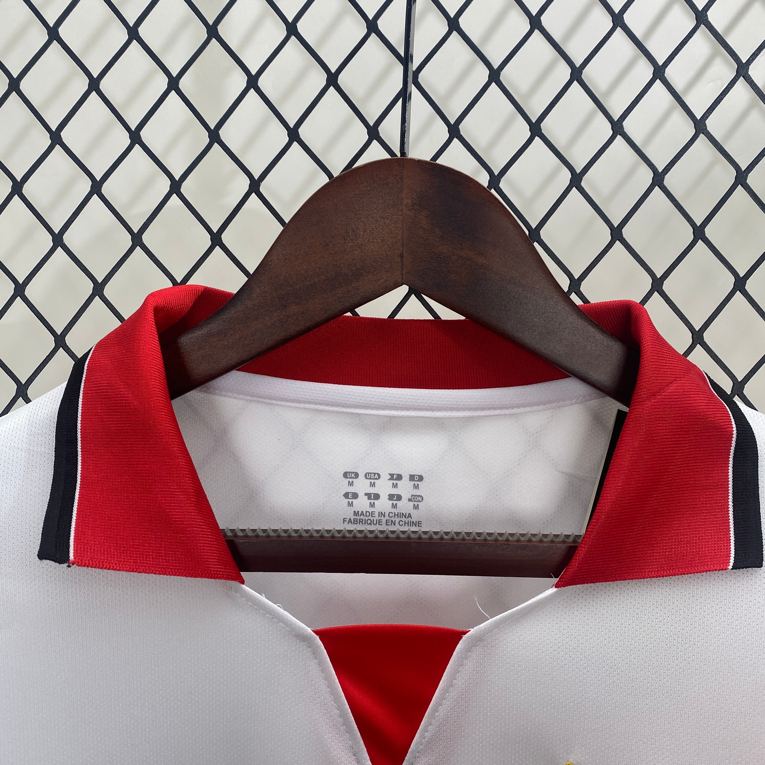 Rayo Valecano home jersey. Season 01/02