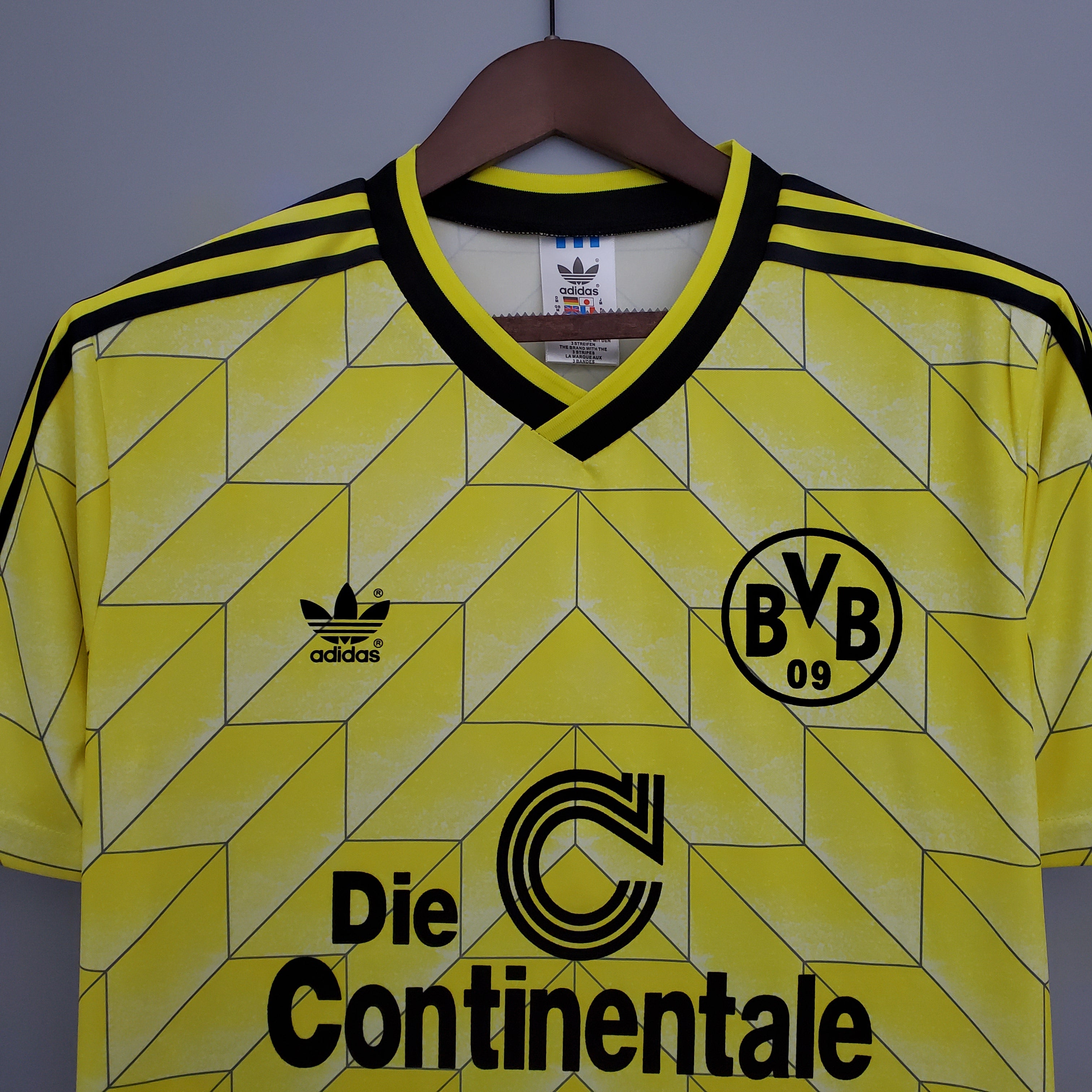 Borussia Dortmund home jersey. Season 87/88