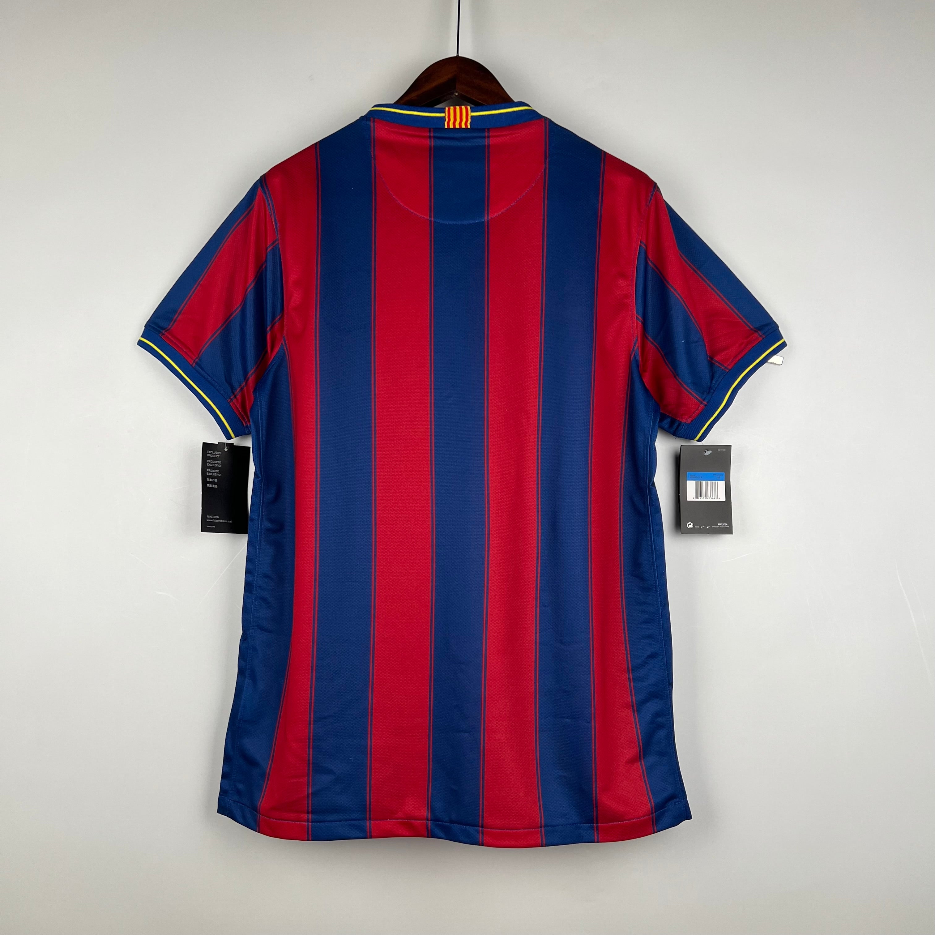Barcelona home jersey. Season 09/10