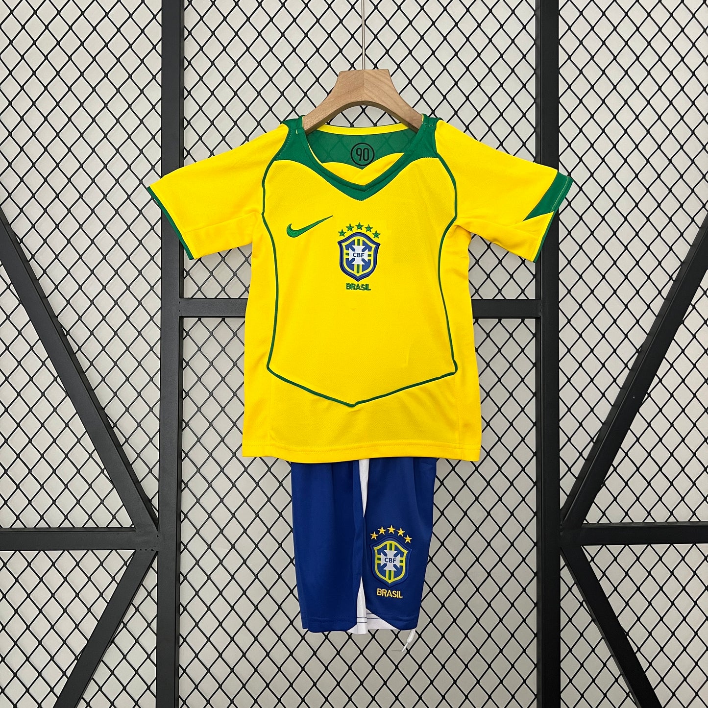 Brazil 2004 home kids set