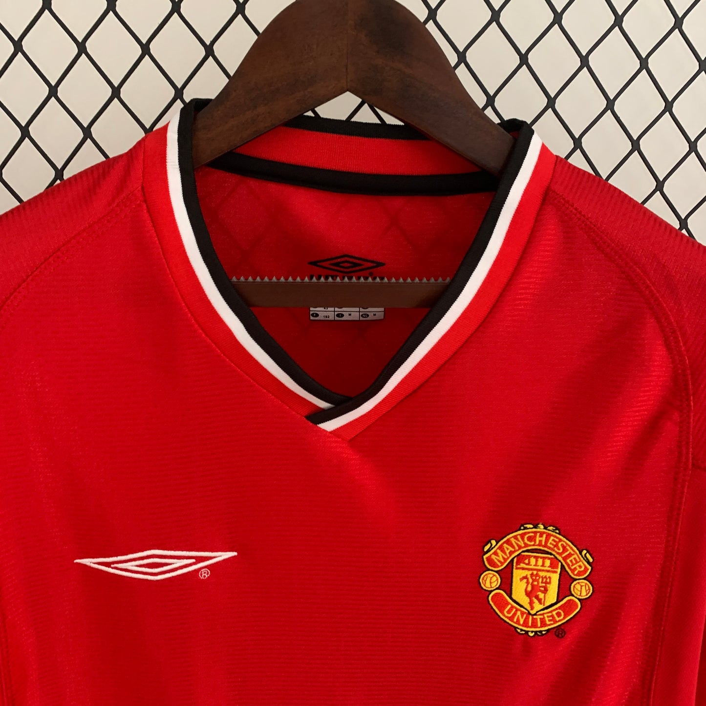 Manchester United home jersey. Season 00/01