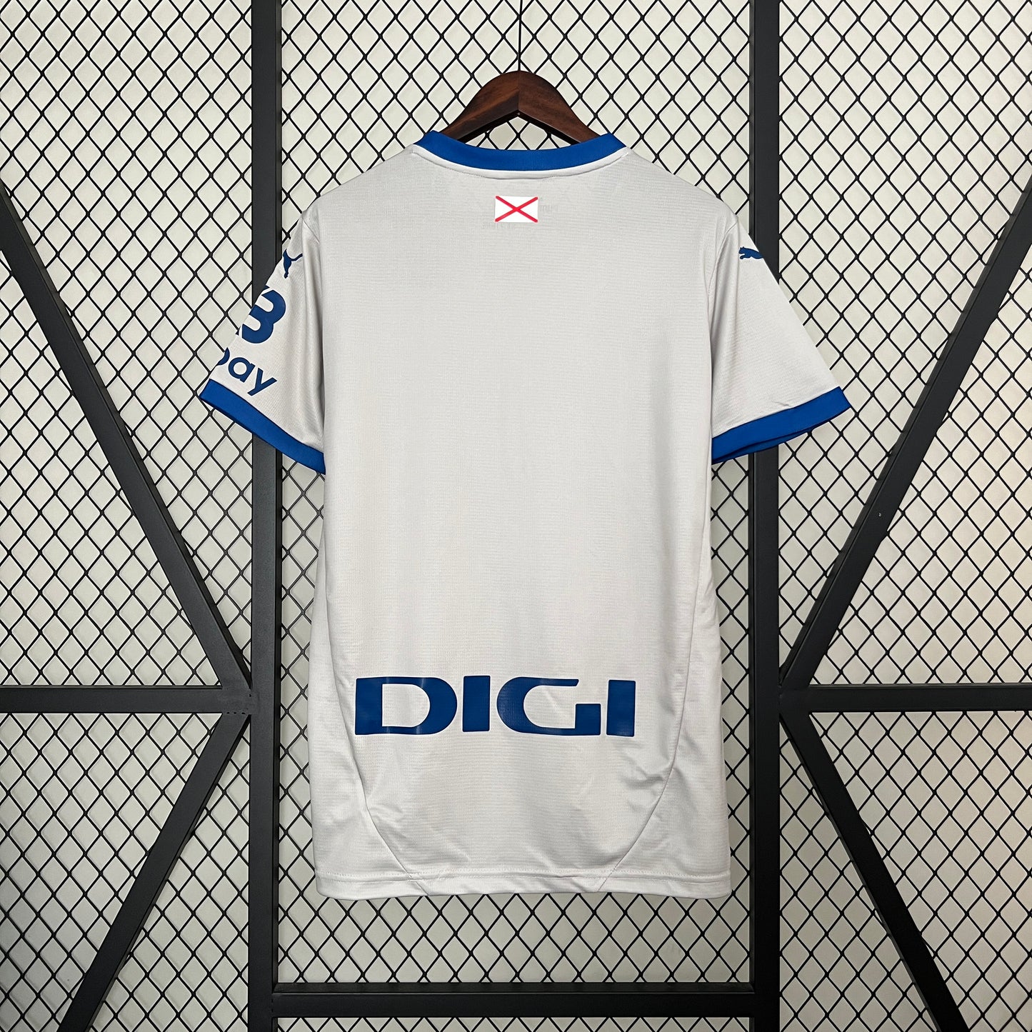 Alaves away jersey. Season 24/25