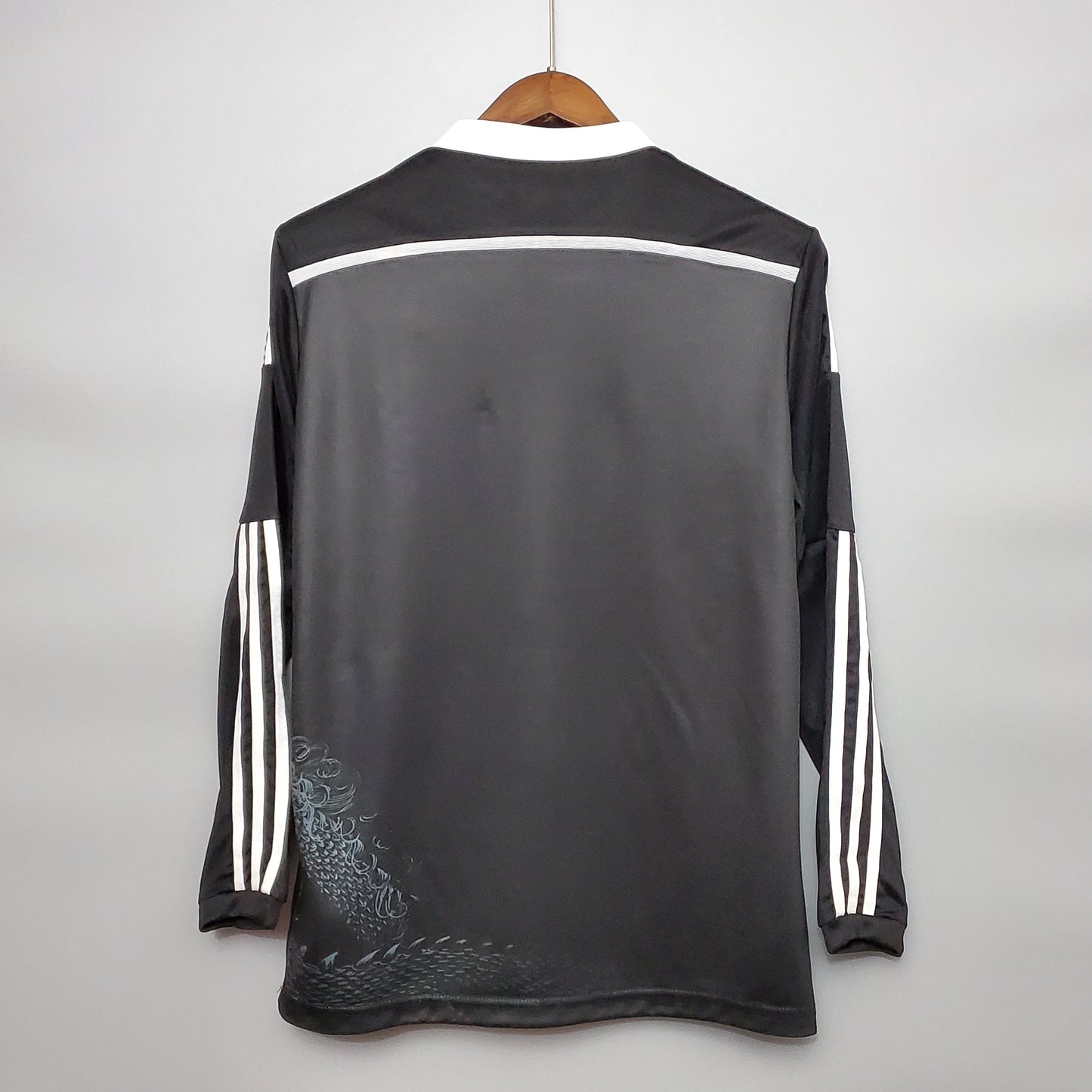 Real Madrid longsleeve third jersey. Season 14/15