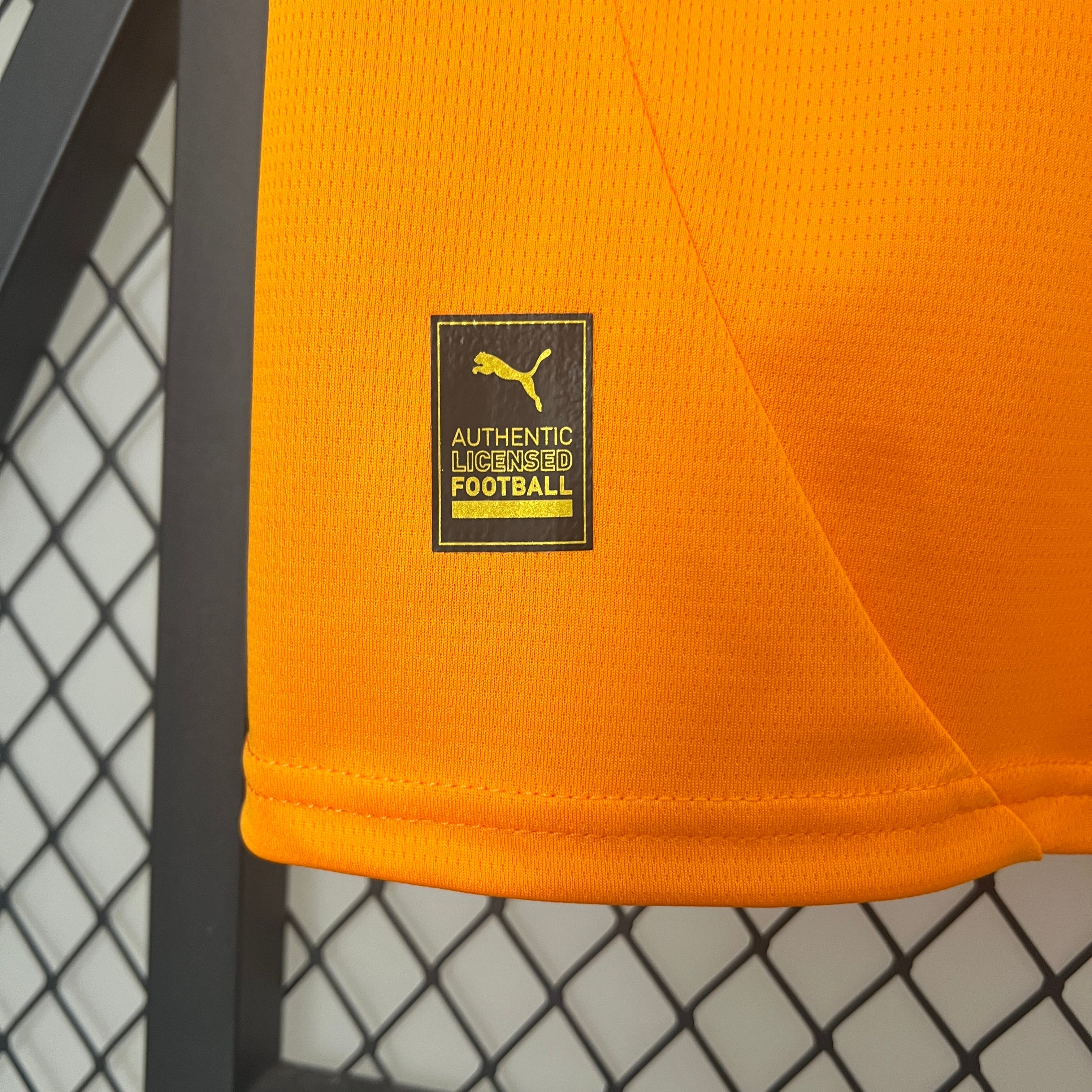 Valencia third jersey. Season 24/25