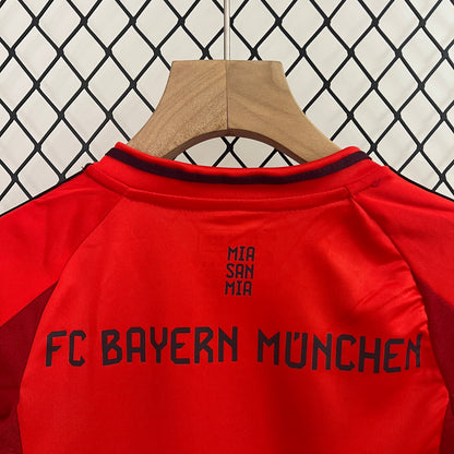 Bayern Munich home kids set. Season 24/25