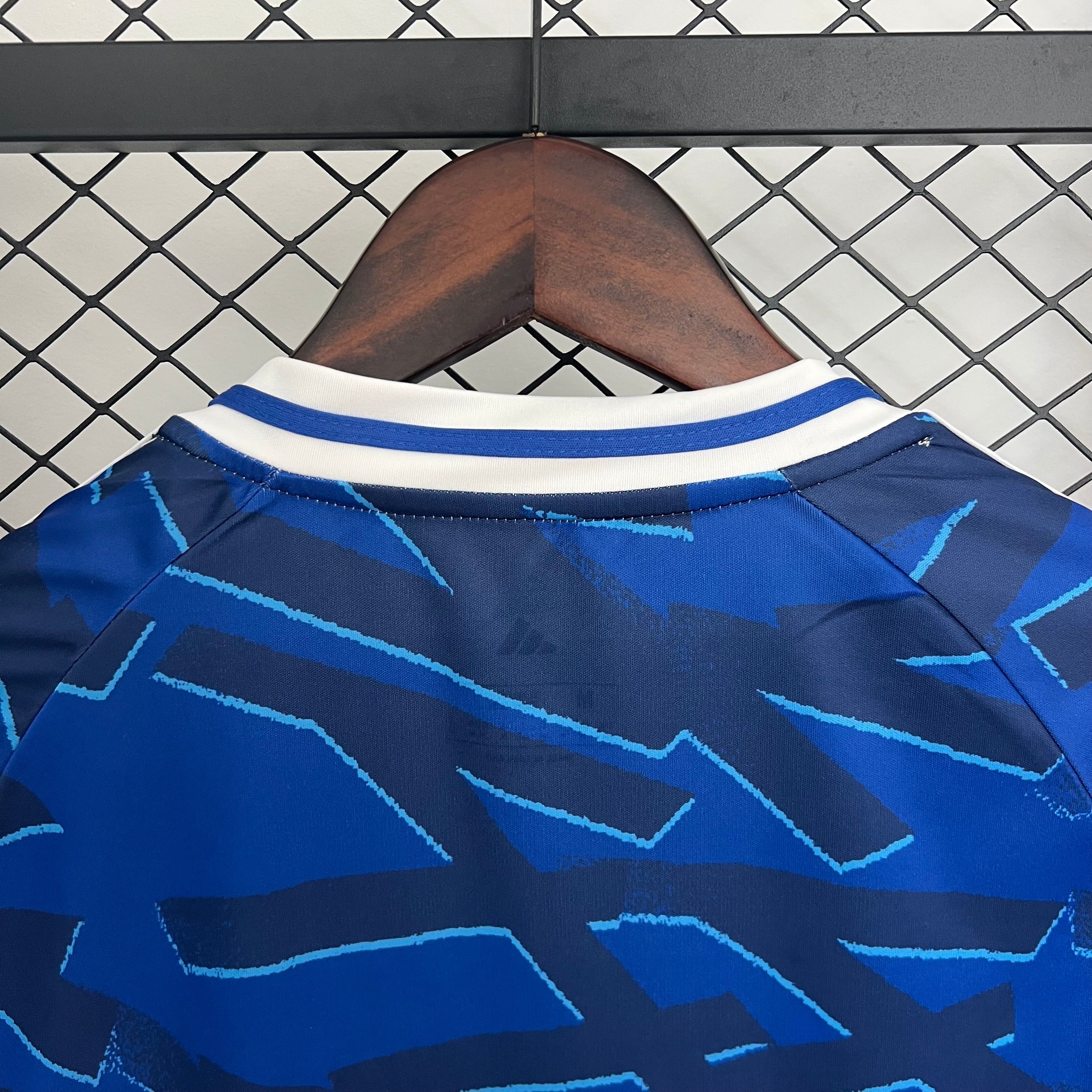 Shalke 04 home jersey. Season 25/26