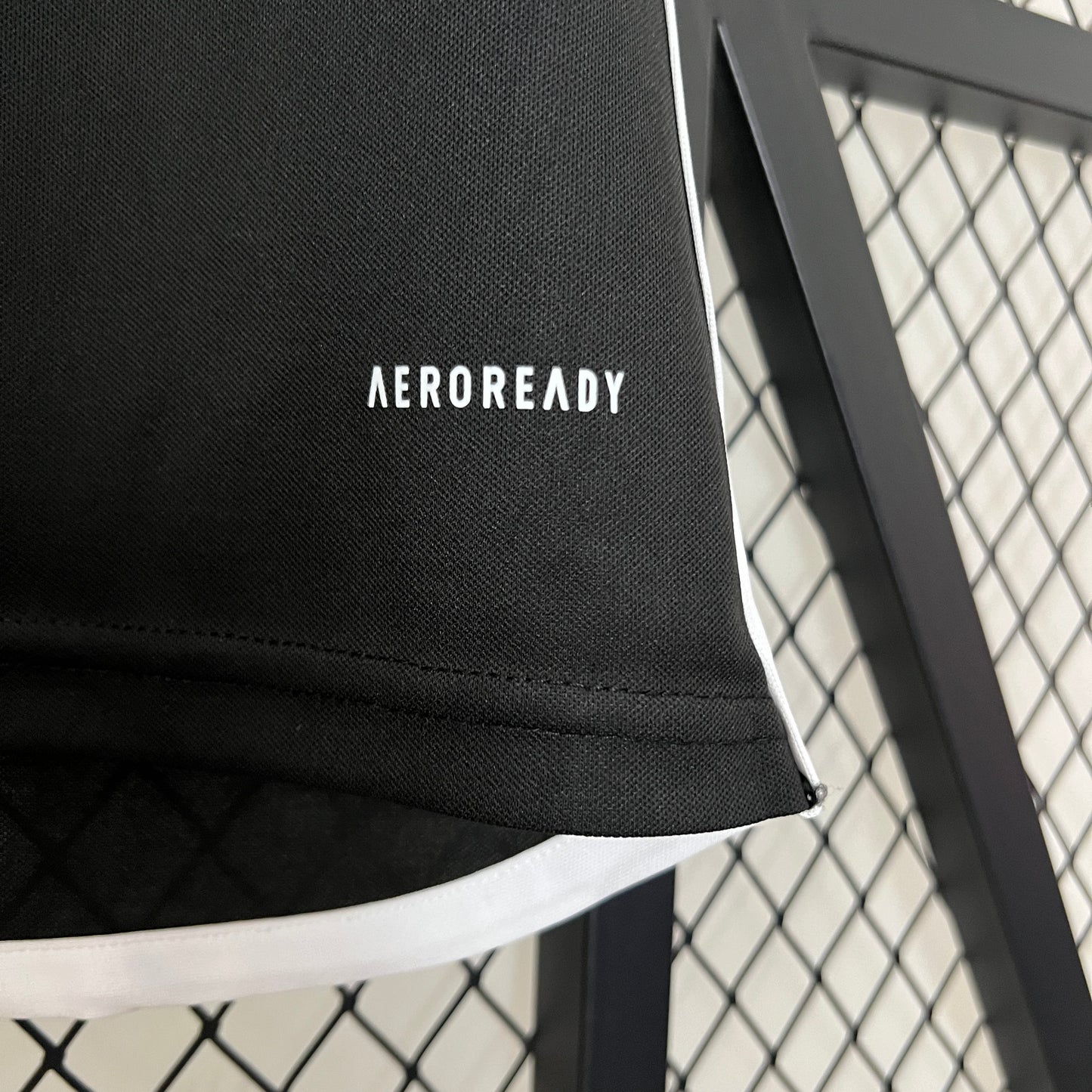 Colo Colo away jersey for women. Season 24/25