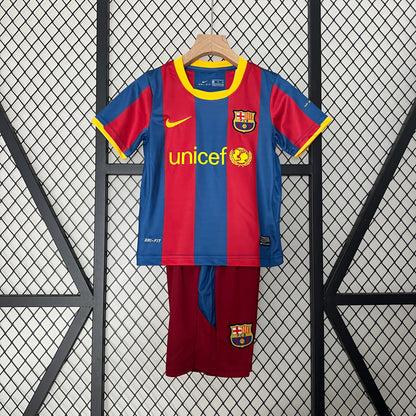 Barcelona home kids set. Season 10/11