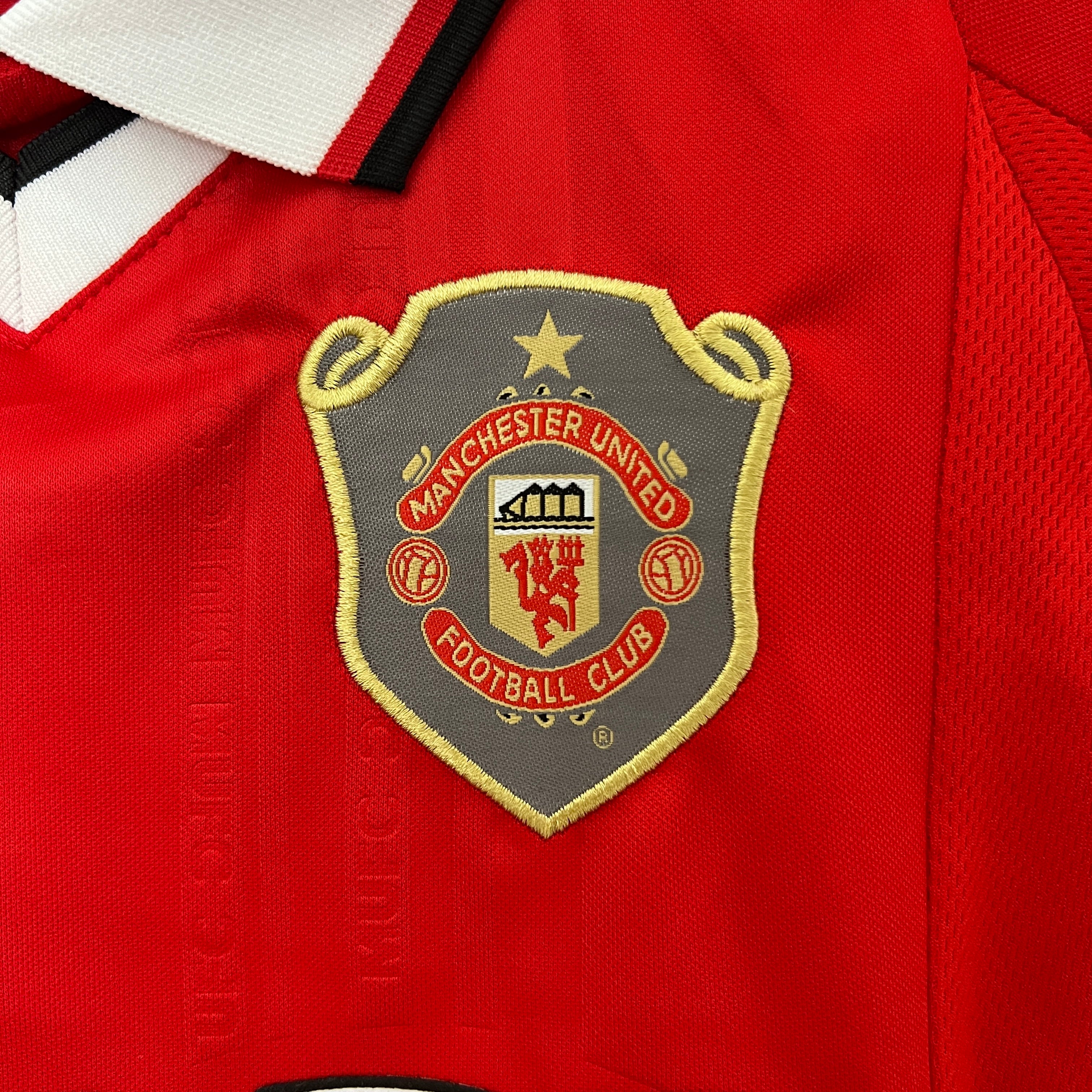 Manchester United UCL 1999 Final home kids set.