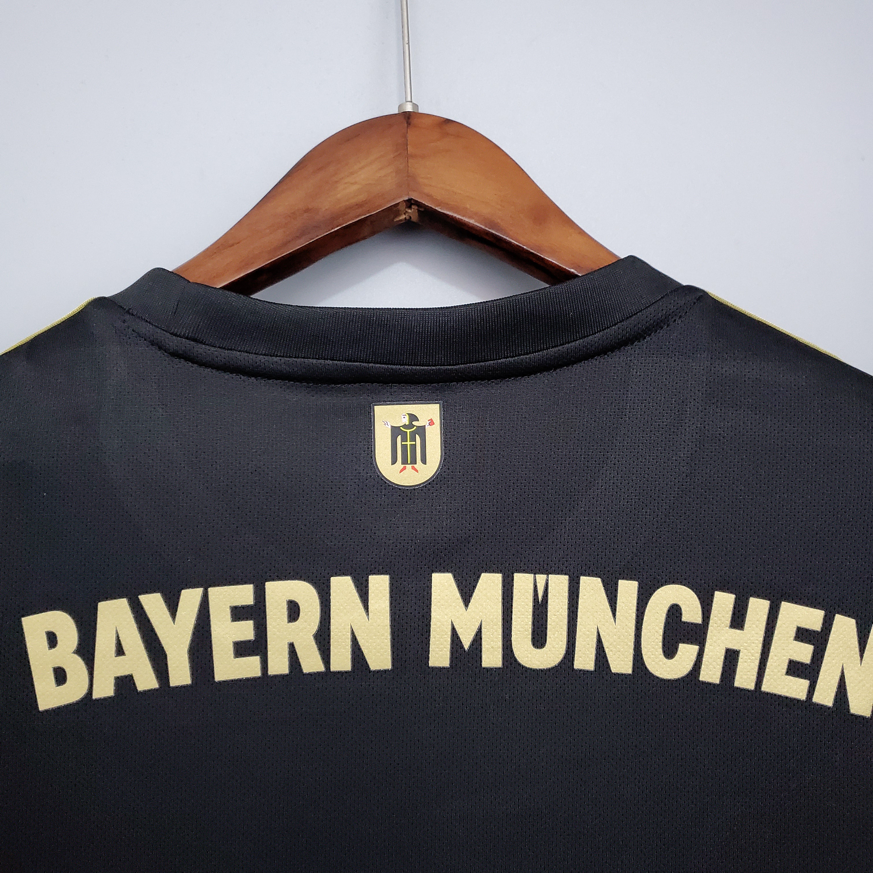 Bayern Munich away jersey. Season 21/22