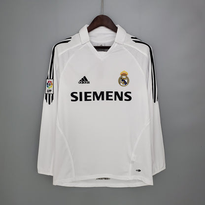 Real Madrid longsleeve home jersey. Season 05/06