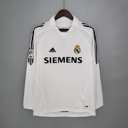 Real Madrid longsleeve home jersey. Season 05/06