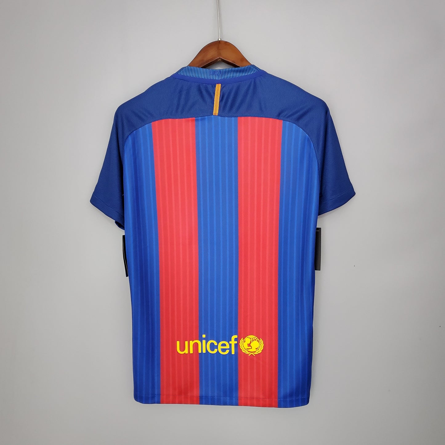 Barcelona home jersey. Season 16/17