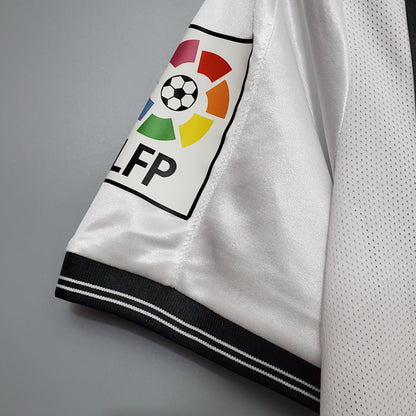 Valencia home jersey. Season 01/02