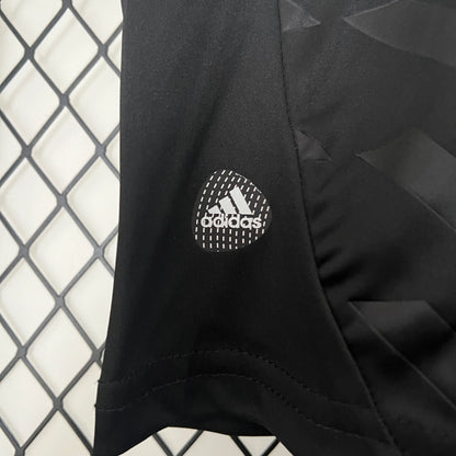 Real Madrid away kids set. Season 11/12