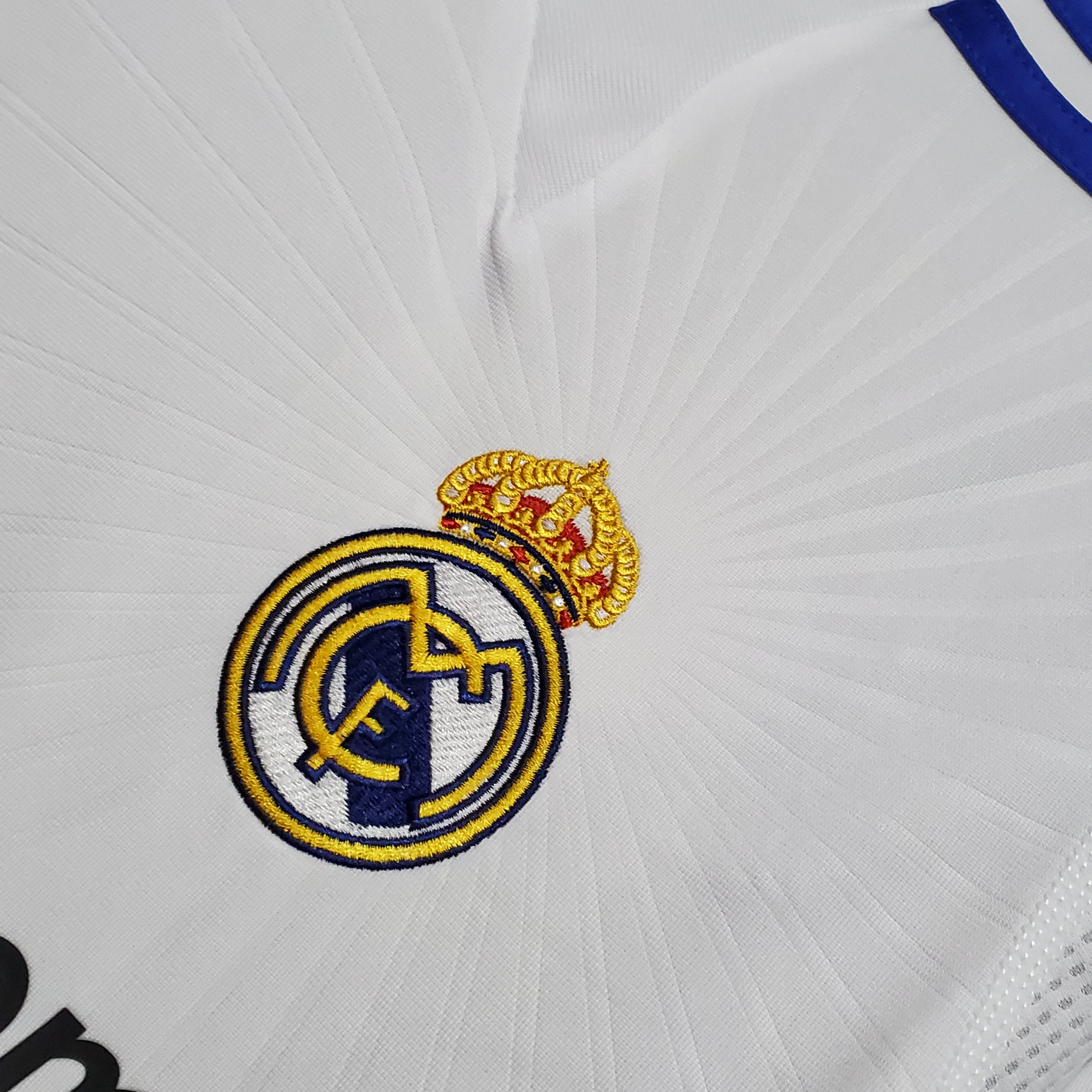 Real Madrid longsleeve home jersey. Season 10/11